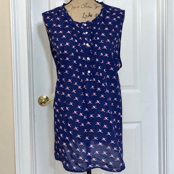 Old Navy Tops - Old Navy bird print top plus size 1x
